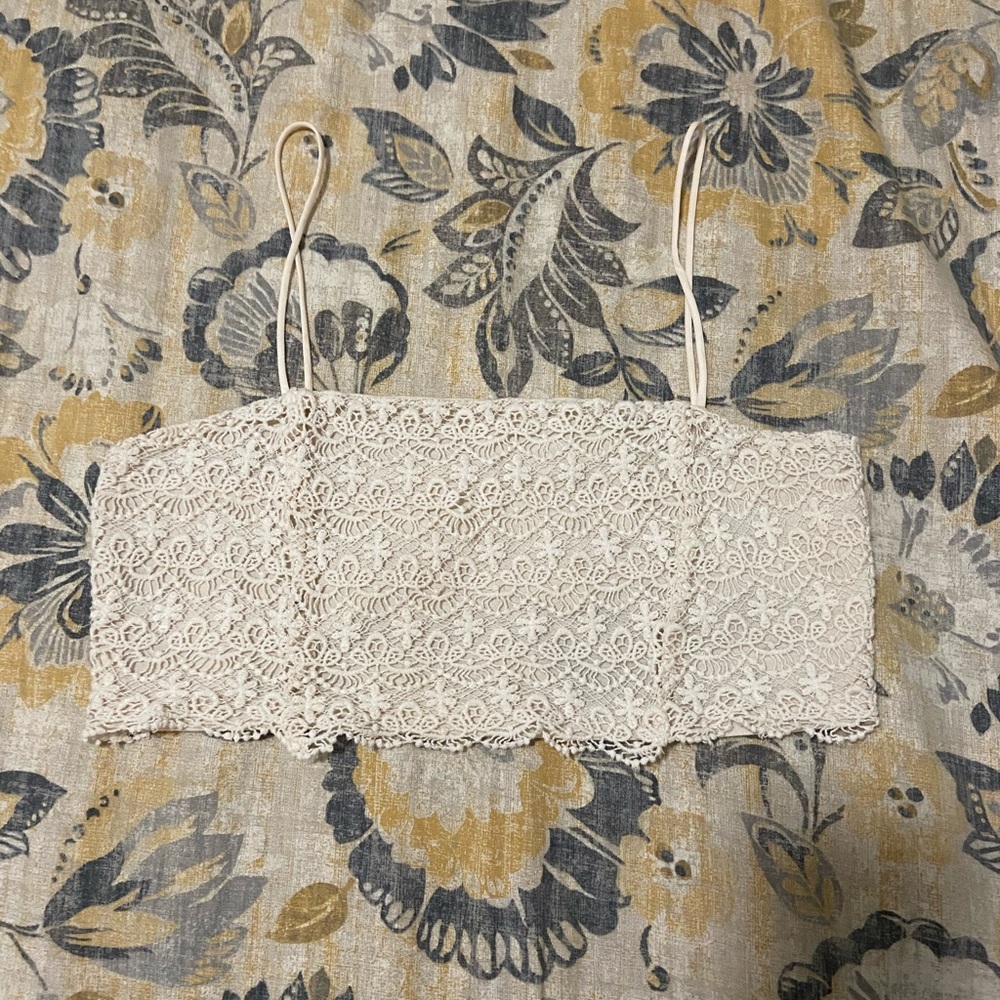 NWOT Zara crochet floral Bralette top S